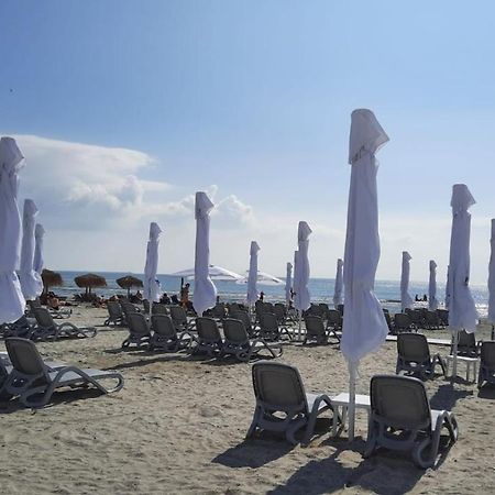 Holiday Rezidence Kazeboo Beach Apartment Navodari Bagian luar foto