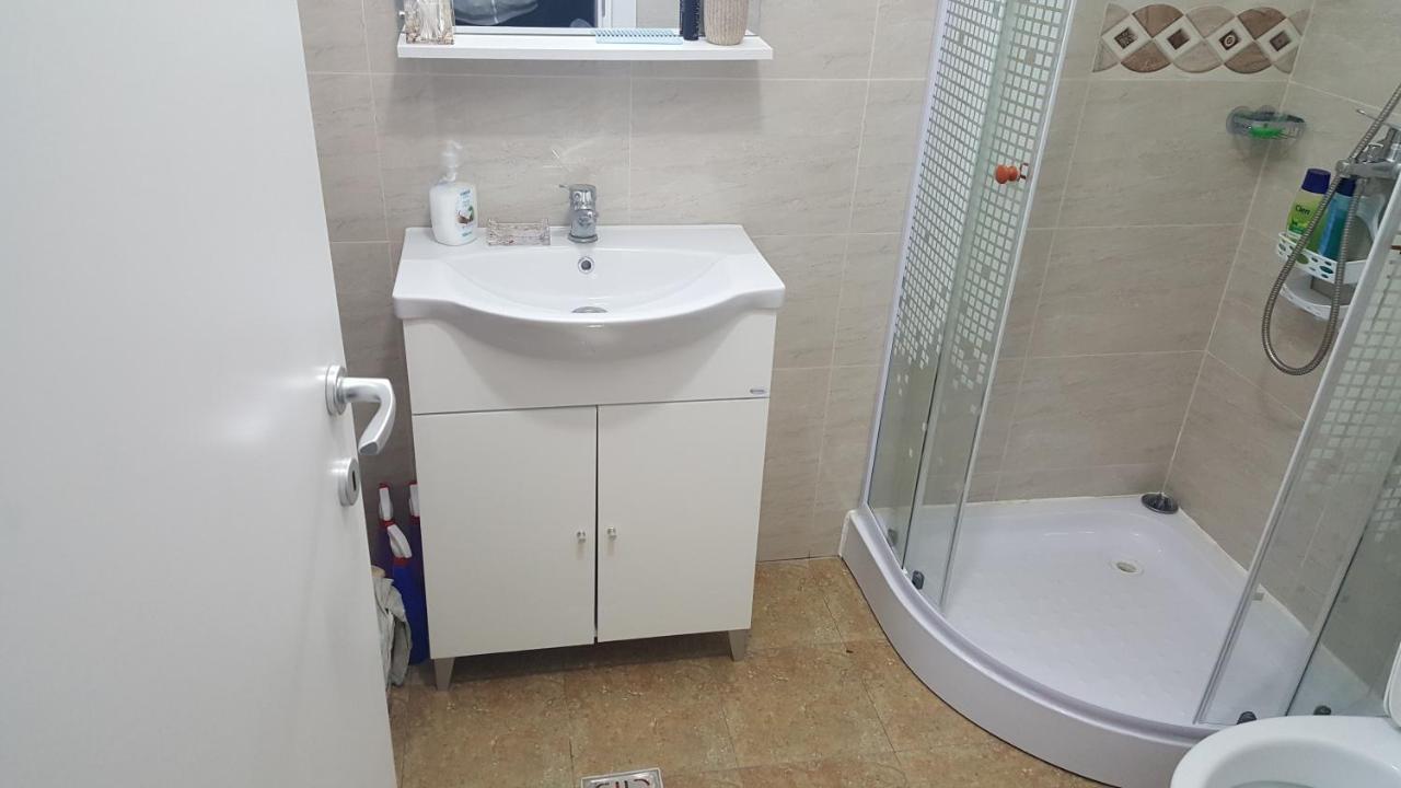 Holiday Rezidence Kazeboo Beach Apartment Navodari Bagian luar foto