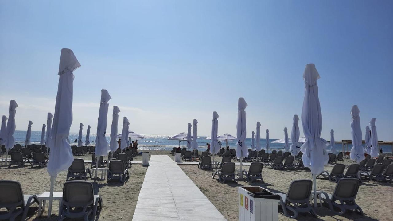 Holiday Rezidence Kazeboo Beach Apartment Navodari Bagian luar foto